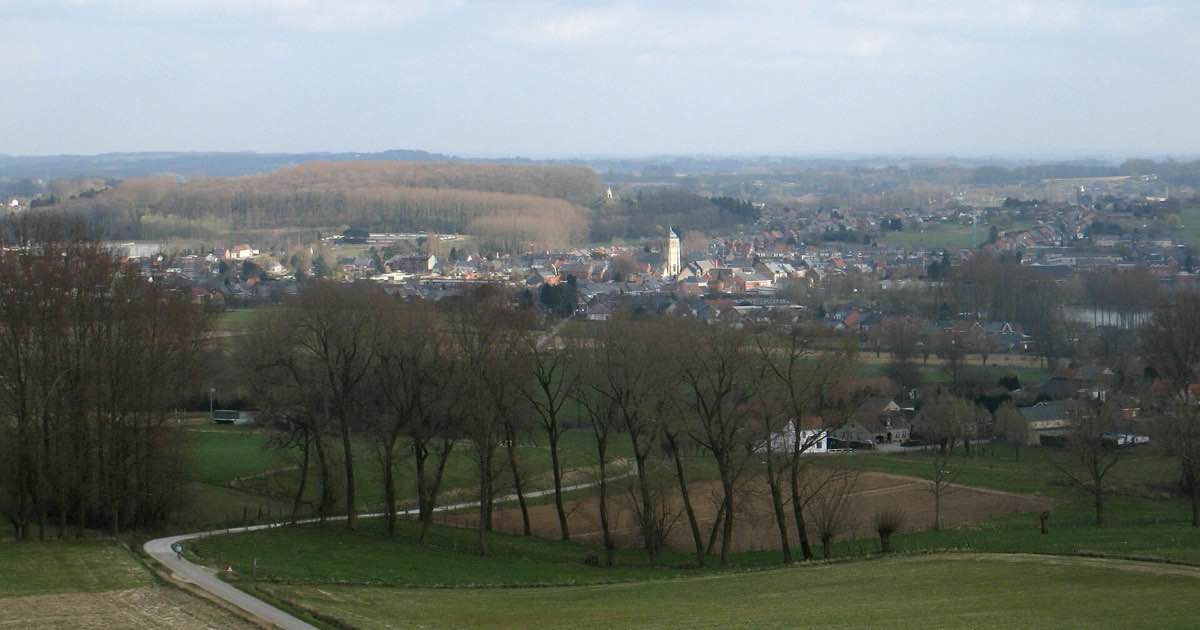 Zicht op Nederbrakel (Brakel) vanaf de uitkijktoren