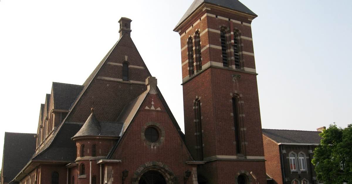 Heilig Kruiskerk in Neerwinden (Landen)