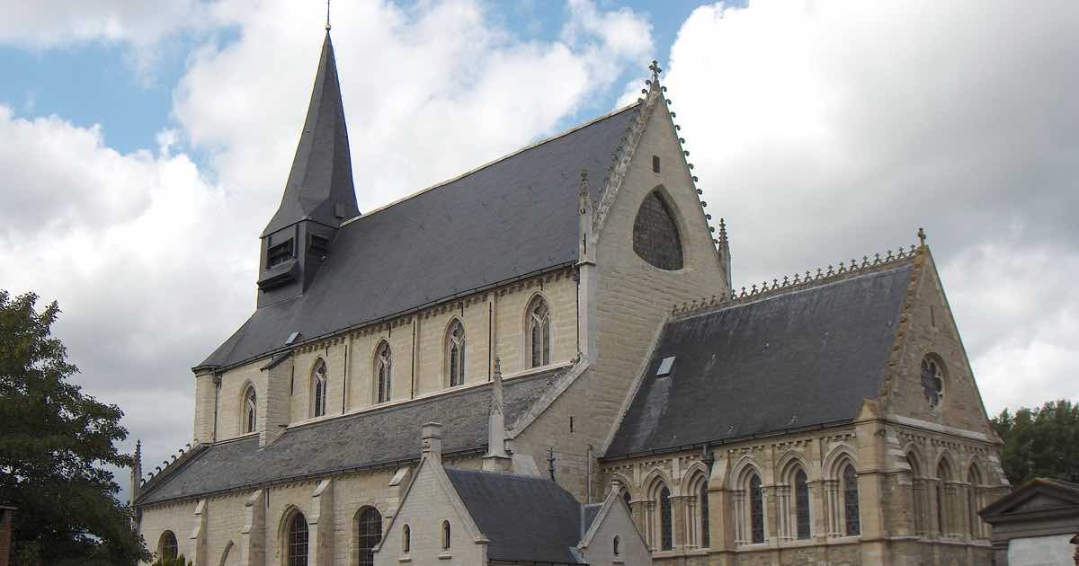 Kerk in Onze-Lieve-Vrouw-Lombeek (Roosdaal)