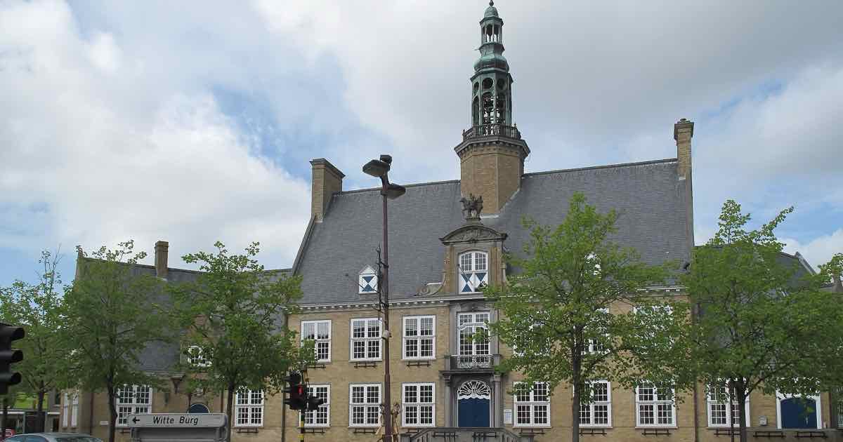 Gemeentehuis in Oostduinkerke (Koksijde)