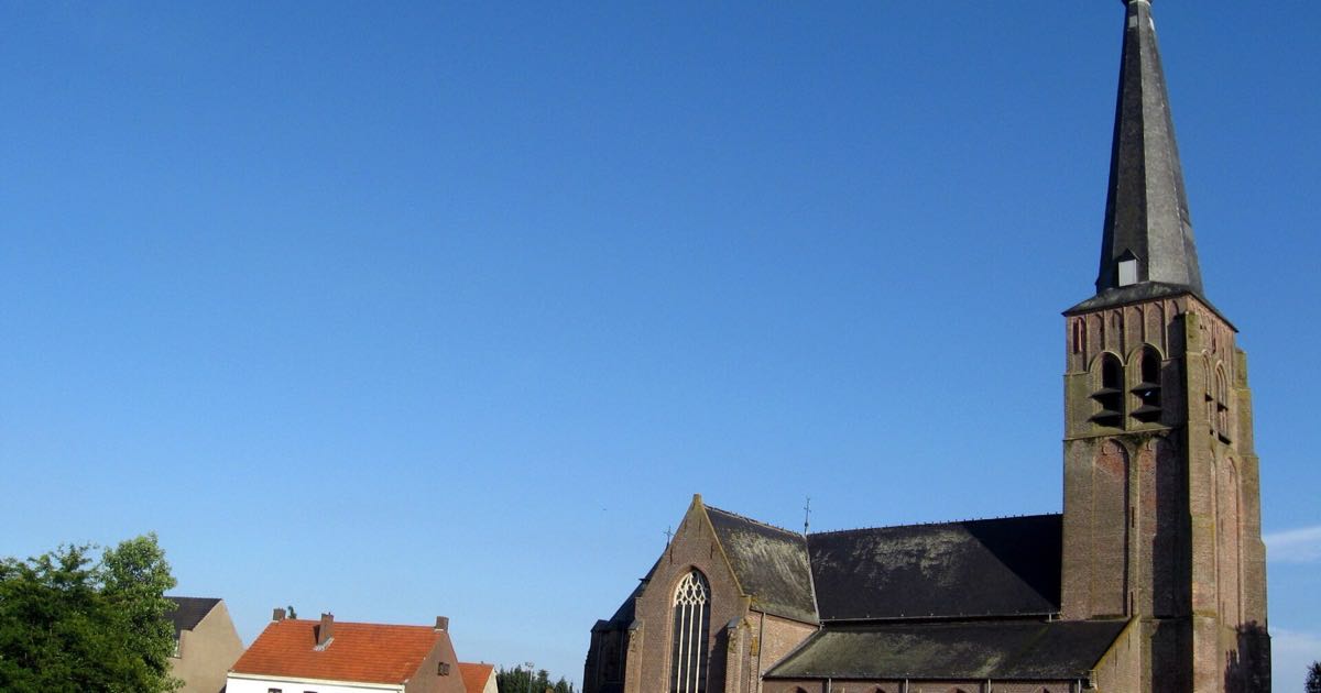 Sint-Valentinuskerk in Poppel (Ravels)